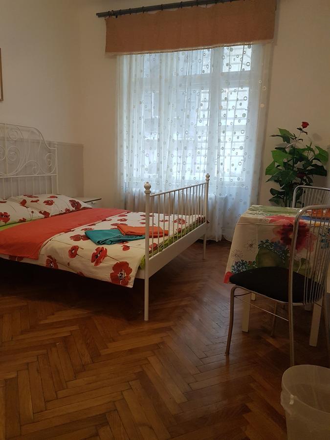 Valentina Guesthouse Βουδαπέστη Εξωτερικό φωτογραφία